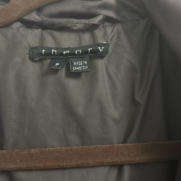 Theory Brown Down Puffer Winter Coat size Medium - Picture 12 of 12